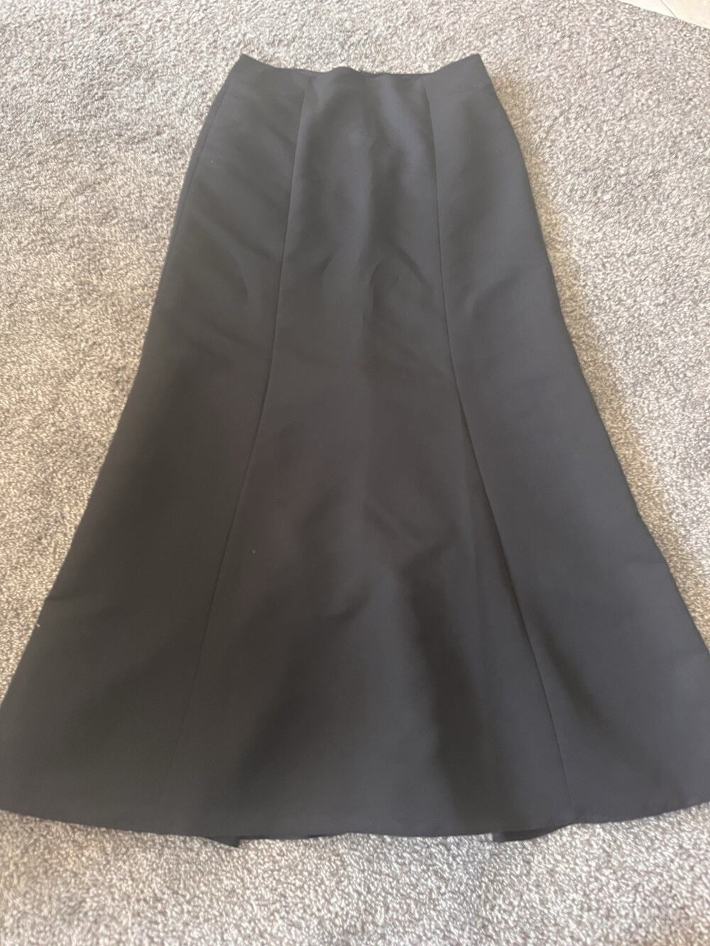 Vintage Ann Taylor Black Heavy Satin Ruffle Back Maxi Skirt Formal Size 8 OO